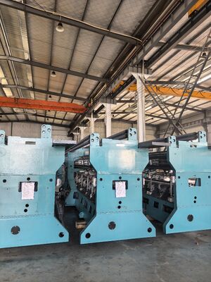 Máquina de fabricación de redes de sombra de alta velocidad de 200-450 rpm con ancho de trabajo de 135