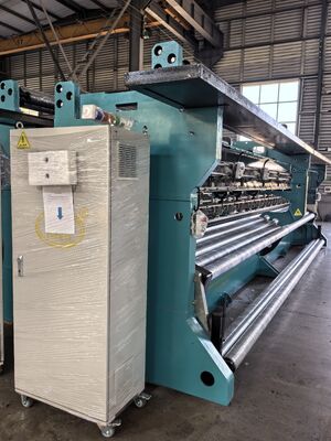Máquina de tejer de warp de 260 pulgadas diseñada para la producción eficiente de red de sombra y red contra viento